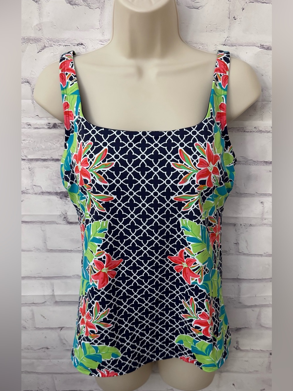 Lands' End 8 Square Neck Underwire Tankini Swimsuit Top Navy Blue Lattice Floral